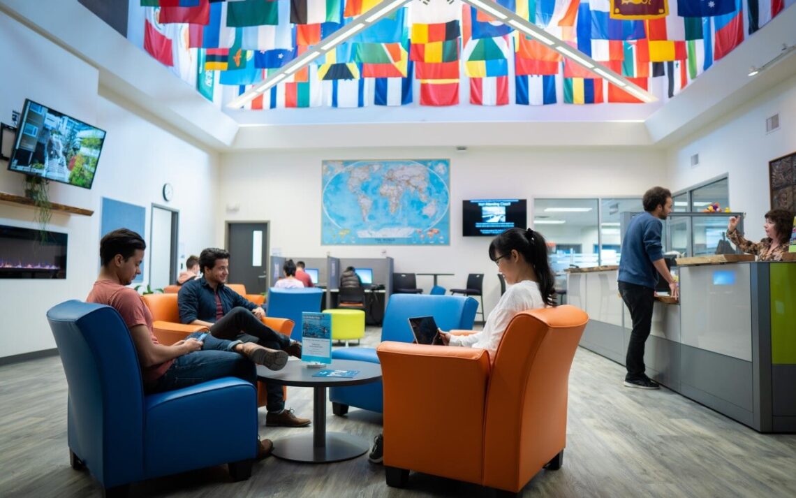 TÌM HIỂU ĐẠI HỌC VANCOUVER ISLAND UNIVERSITY (VIU) – CANADA