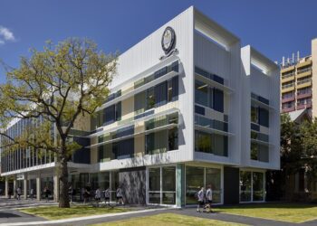 Pulteney Grammar School – Trường trung học có lịch sử lâu đời tại thành phố Adelaide, Úc