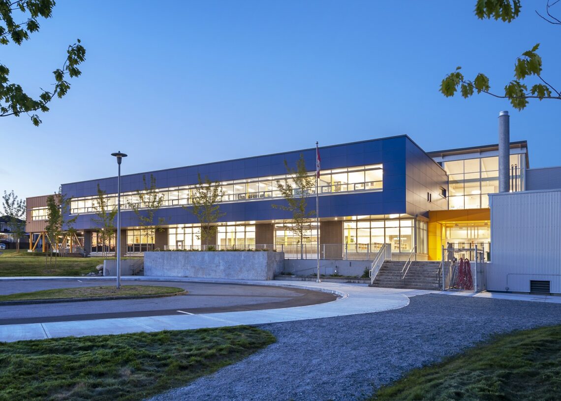 Burnaby School District – Khối Trường Trung Học đầy danh tiếng tại Canada