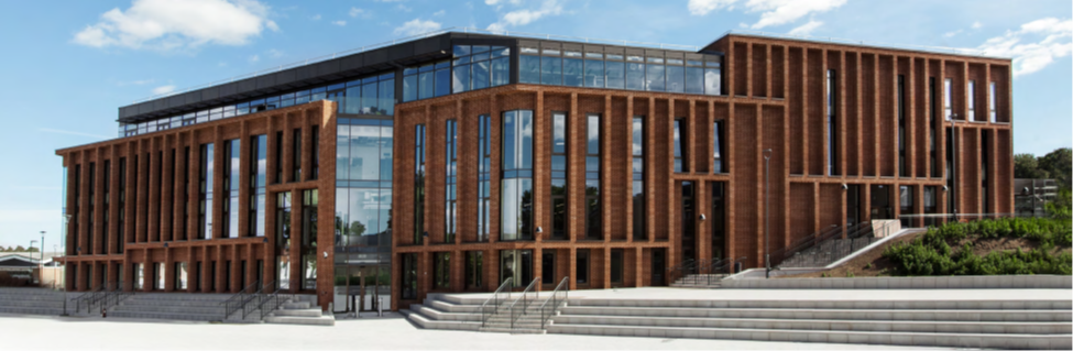 Tổng quan về Canterbury Christ Church University – trường Đại học Công lập tại Anh Quốc