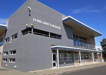 Long Bay College